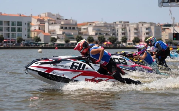 Jet-ski Eb – kiváló kezdés a győri forduló előtt