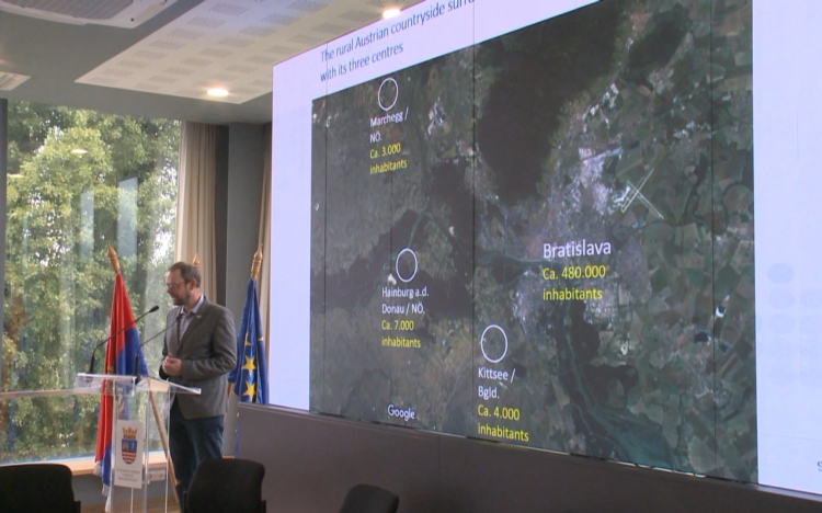 Hármas együttműködés a hármashatár