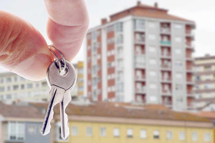 20 millió forint alatt is árulnak házakat Budapesttől 40-60 kilométerre 