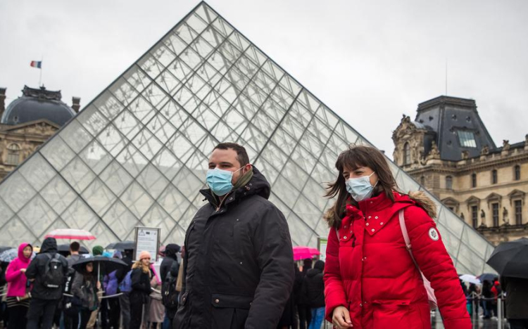 Két egymást követő napon is zárva tartott a Louvre