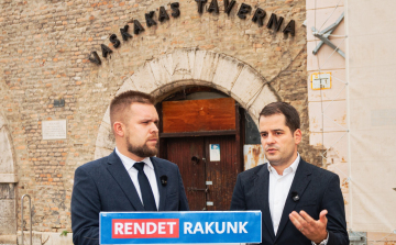 A Vaskakas Taverna visszavásárlása miatt feljelentést tett a polgármester