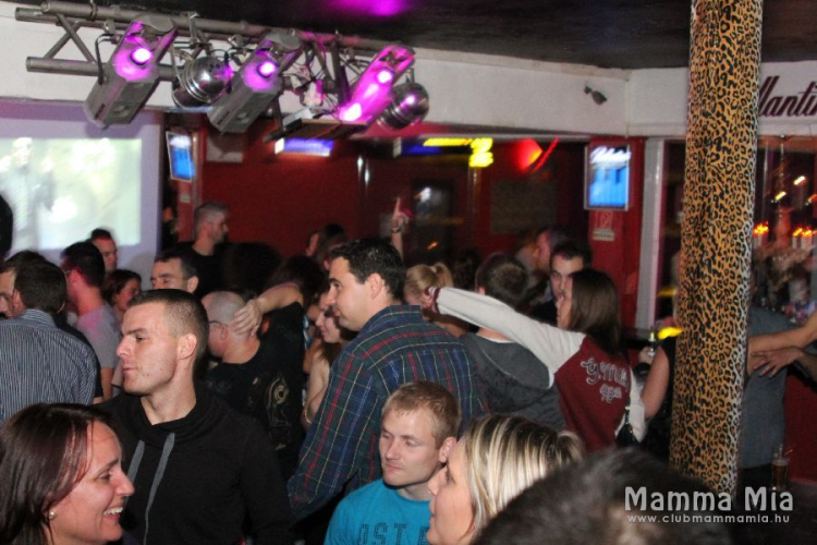 2013.10.11 Péntek Mamma Mia Dj:Hubik fotók:árpika