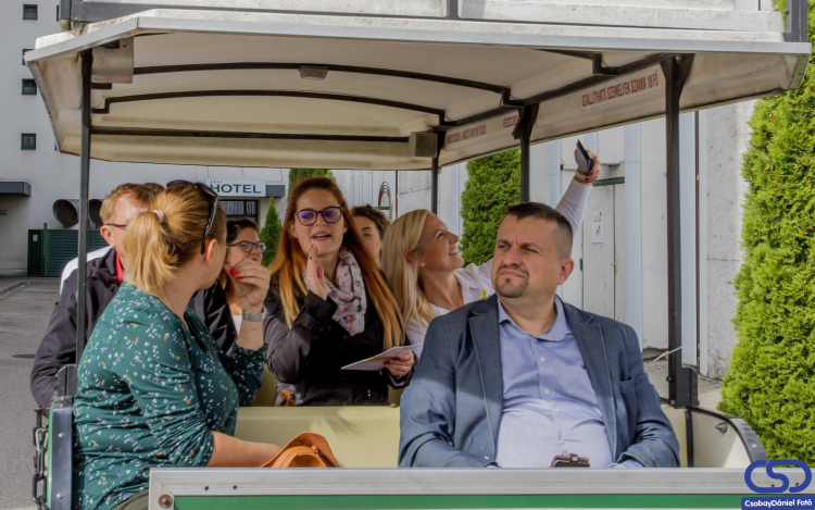 Kisvonattal a Turizmus Világnapján 