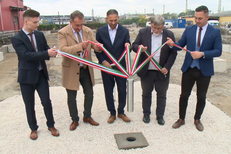 Új raktárépülettel bővül a Piktor