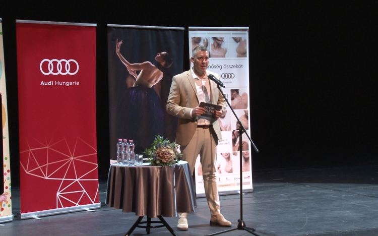 Százhúsz százalékkal indul az új évad