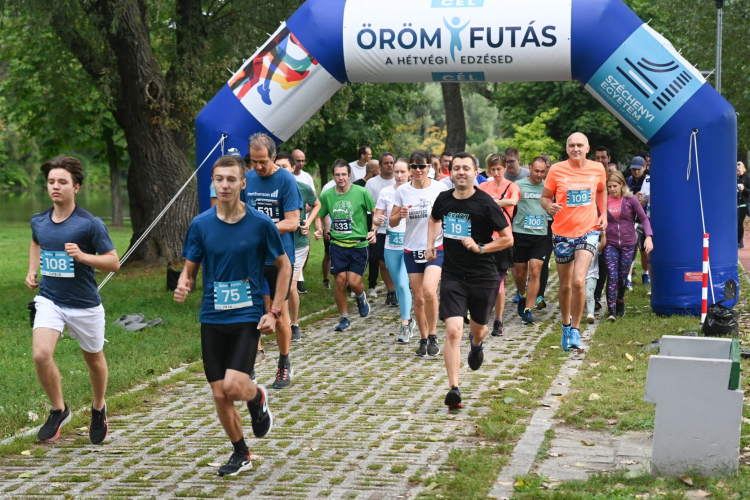 Ünnepi futóléptek: jön a 100. ÖrömFutás Győrben!