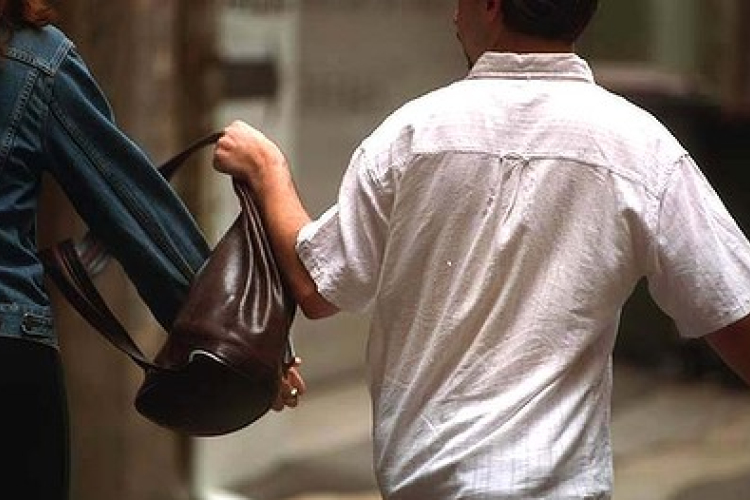 Elfogták a győri  táskatolvajt