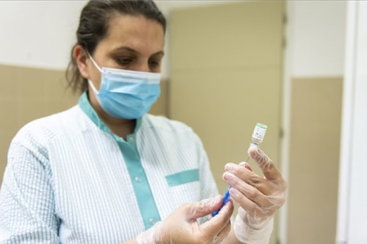 Január 26-án kezdődik a kisgyermekek oltása Romániában