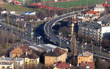 Felújítás! Lezárják az egyik legfontosabb csomópontot Budapesten