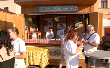 Győrben fröccsel is lehet jótékonykodni