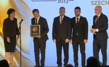 Ők kapták idén a Kisalföldi Presztízs Díjakat