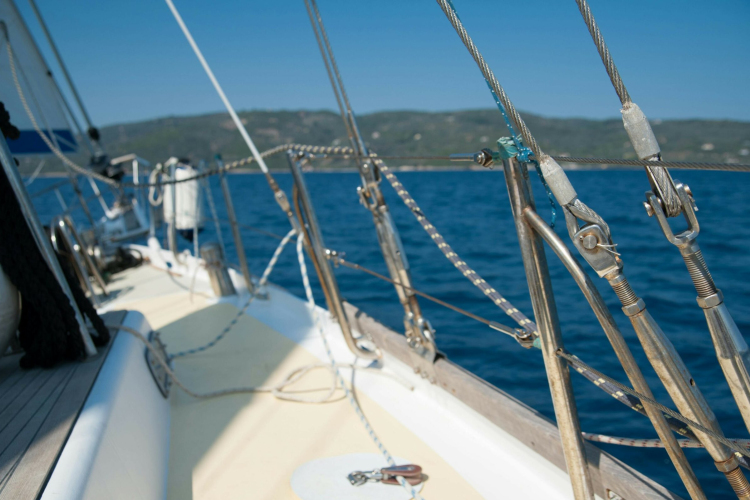 Kékszalag – a Széchenyi István Egyetemmel együttműködve ebben az évben is minden hajón lesz nyomkövető