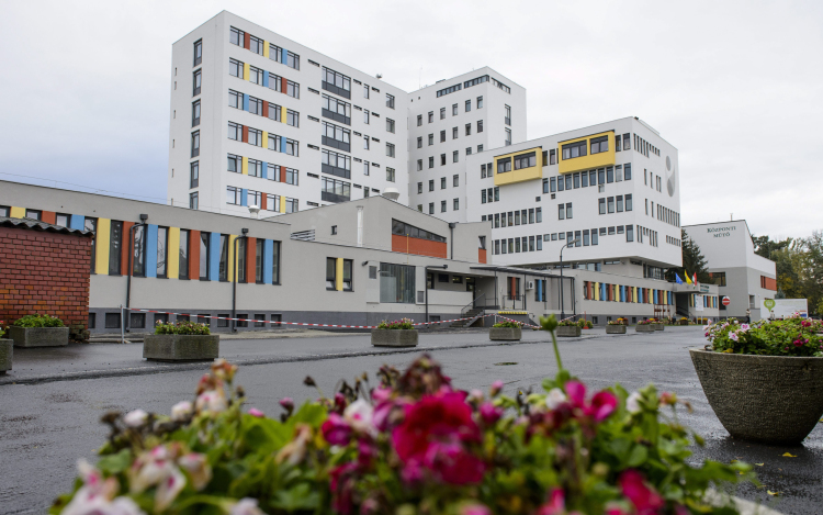 Újabb kétszáz millió forintos fejlesztést kapott a hatvani kórház