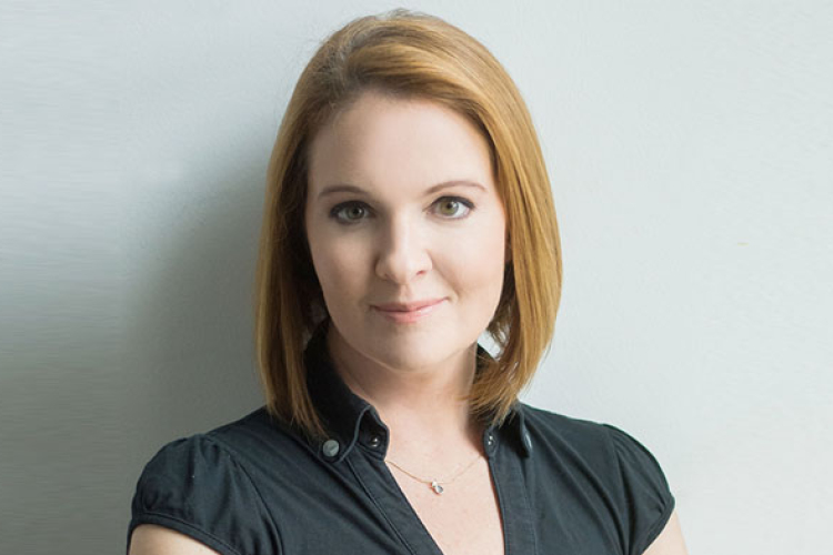 10 év után új barátok közé megy Böjte Piros sajtófőnök