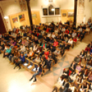 Oravecz Nóra előadása a győri Zsinagógában