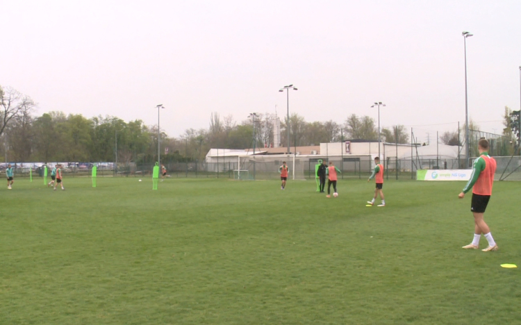 Megyei rangadó jön