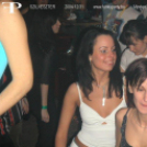 ARCHIV: Egy kis szilveszteri hangulat 2004-ből... :D