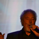 Tom Jones - Küldd be fotód és nyerj!