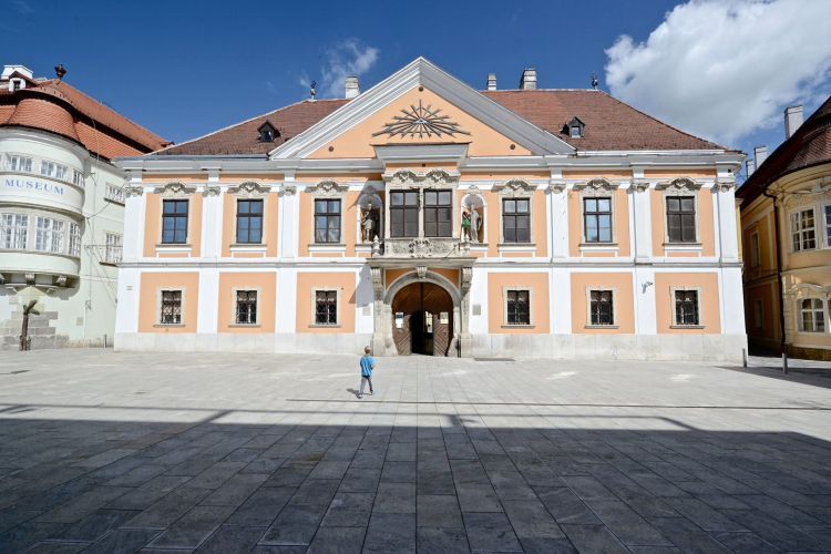 Három történet - A Rómer Flóris Művészeti és Történeti Múzeum következő időszaki kiállítása 