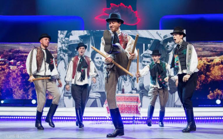 Legényesezz otthon! címmel internetes kampányt indított a Magyar Nemzeti Táncegyüttes