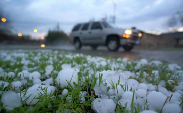 Elindult a jégeső szezon, védje meg autóját