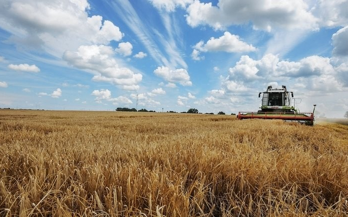 Kombájnok és bálázógép – Idén is sok a mezőgazdasági tűz