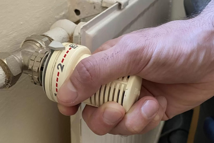 Fázik? Kérhet még fűtést!