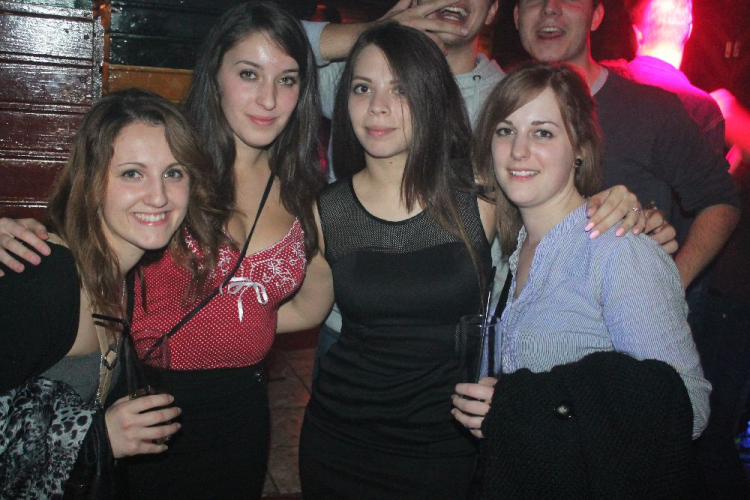 2014.11.05.Szerda Bahnhof-Lapos Dj:Marcee & Dj:RNŐFotók:árpika