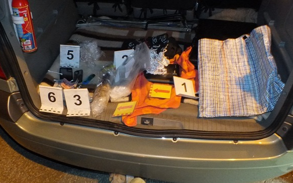 Taxival próbált drogot szállítani Gyulára egy nő, de nem sikerült neki