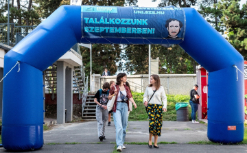 Egymillió forintos ösztöndíjat írt ki a Széchenyi István Egyetem