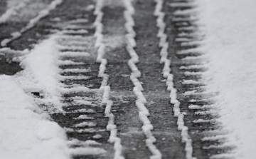 Síkosságmentesítés a városban