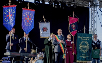 Megnyílt a 11. Győri Bornapok, Bor-, Borlovag- és Gasztronómiai Fesztivál