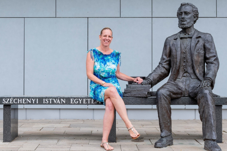 Az olimpiákról írta szakdolgozatát az olimpiai bajnok párbajtőröző