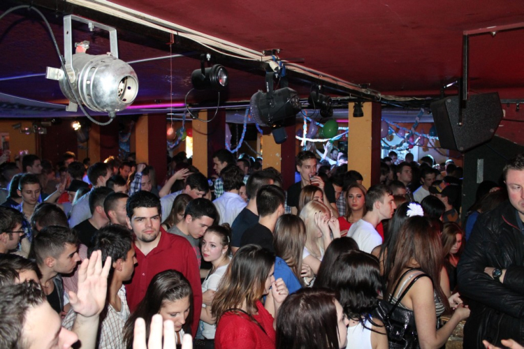 2013.02.06.Szerda Bridge Születésnapi Party Fotók:árpika