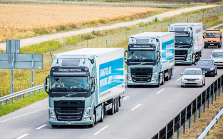 Életbe lépett a vasszigor az autópályákon, senki nem úszhatja meg szárazon