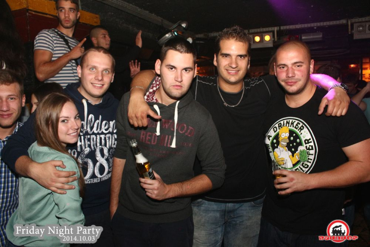 2014.10.03.Péntek - Friday Night Party