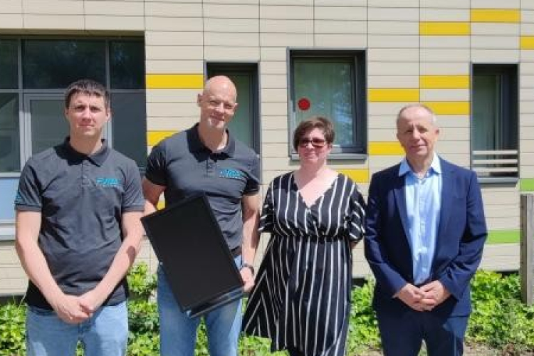 Nagy értékű monitorokat kapott a Petz-kórház