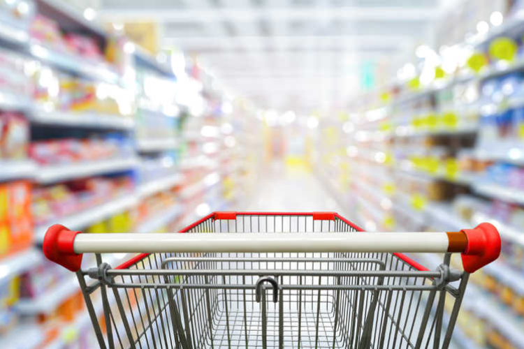 Egy hét haladékot adott a Nemzetgazdasági Minisztérium a kiskereskedelmi láncoknak