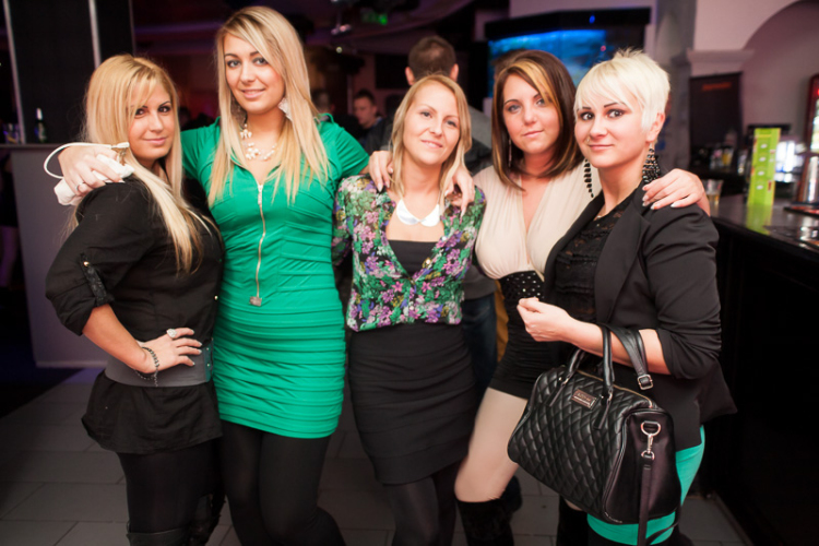 Club Neo - Ladies Free