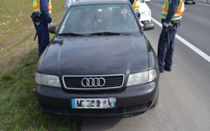 Őrizetben az embercsempész – videóval