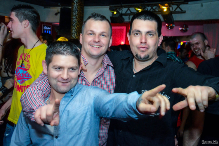 2014.02.21.Péntek Mamma Mia  Házibuli Dj:Ice fotók:Pászti Zsolt