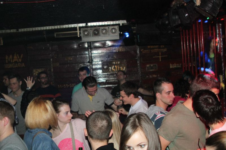 2013.04.10.Szerda Lapos Banhof Fotók:árpika