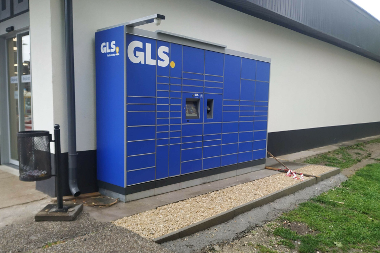 Ez gyors volt! – Már meg is javították a Jereváni úti bokatörő csomagautomatát