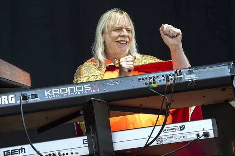 Rick Wakeman a Győri Filharmonikusokkal lép fel