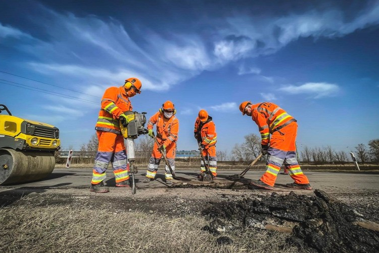 Forgalomkorlátozás Győrben a 81-es úton