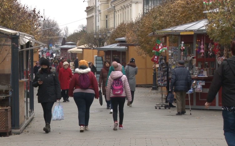 Velünk maradtak a szeptemberi gyermekbetegségek