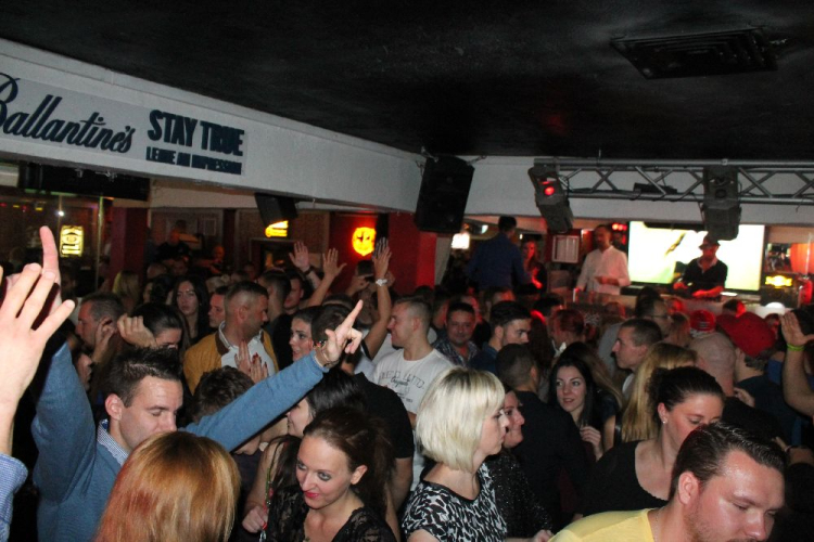 2016.10.15 Mamma Mia Kasza Tibi Dj:Balage Fotók:árpika