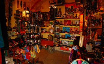  25 év után bezár a Bahia Győr