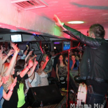 2013.02.05.Péntek Mamma Mia Kasza Tibi Élő Koncert (1) Fotók:árpika