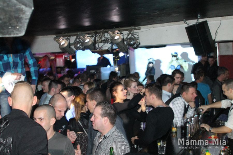 2013.12.21 Szombat Mamma Mia Video disco Fotók:árpika